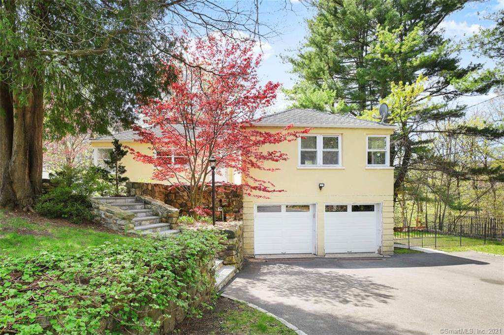27 Judd Avenue - Photo 1