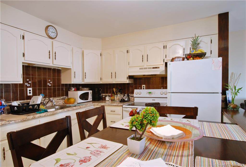 69 Cove Road - Photo 1