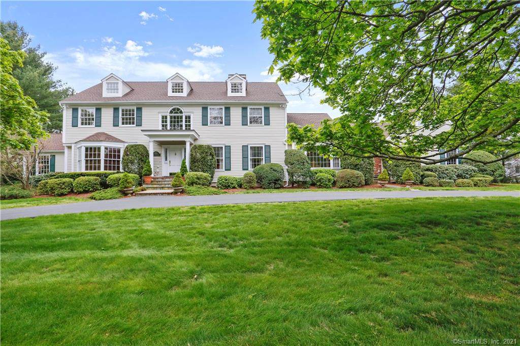 106 Hoyt Farm Road - Photo 1