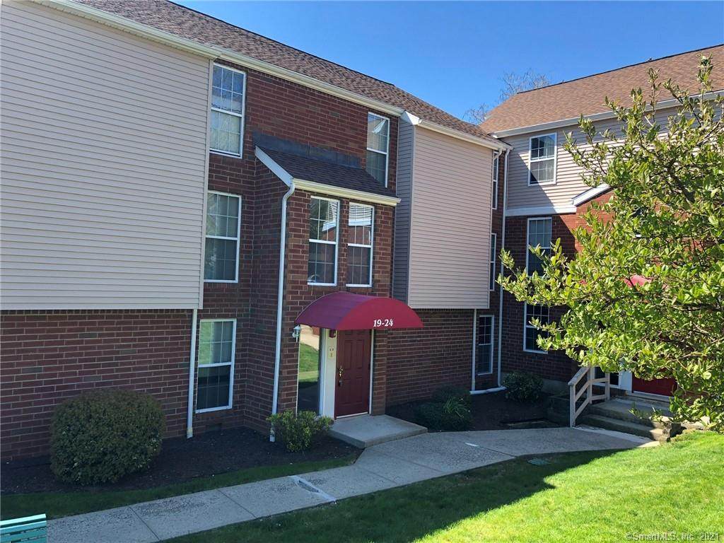 22 Heather Ridge - Photo 1