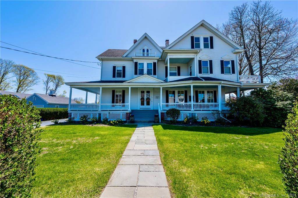 54 Gardner Avenue - Photo 1