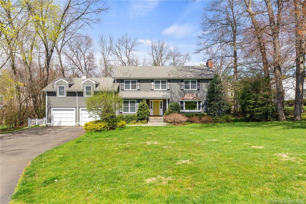 8 Rivard Crescent - Photo 1