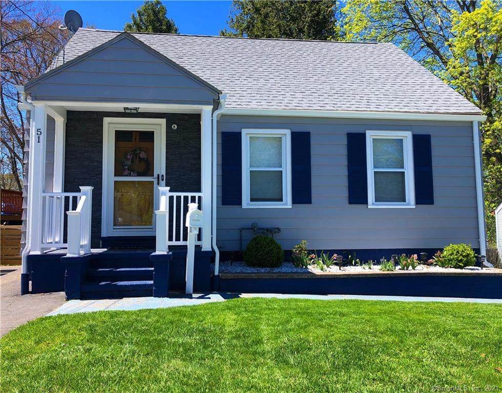 51 Macarthur Drive - Photo 1