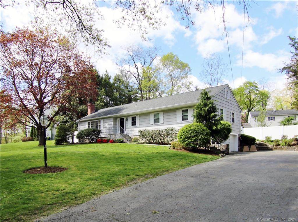 12 Coachlamp Lane - Photo 1