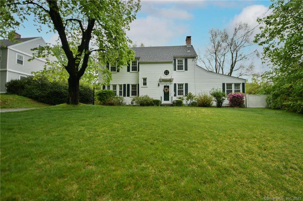 20 Falcon Terrace - Photo 1