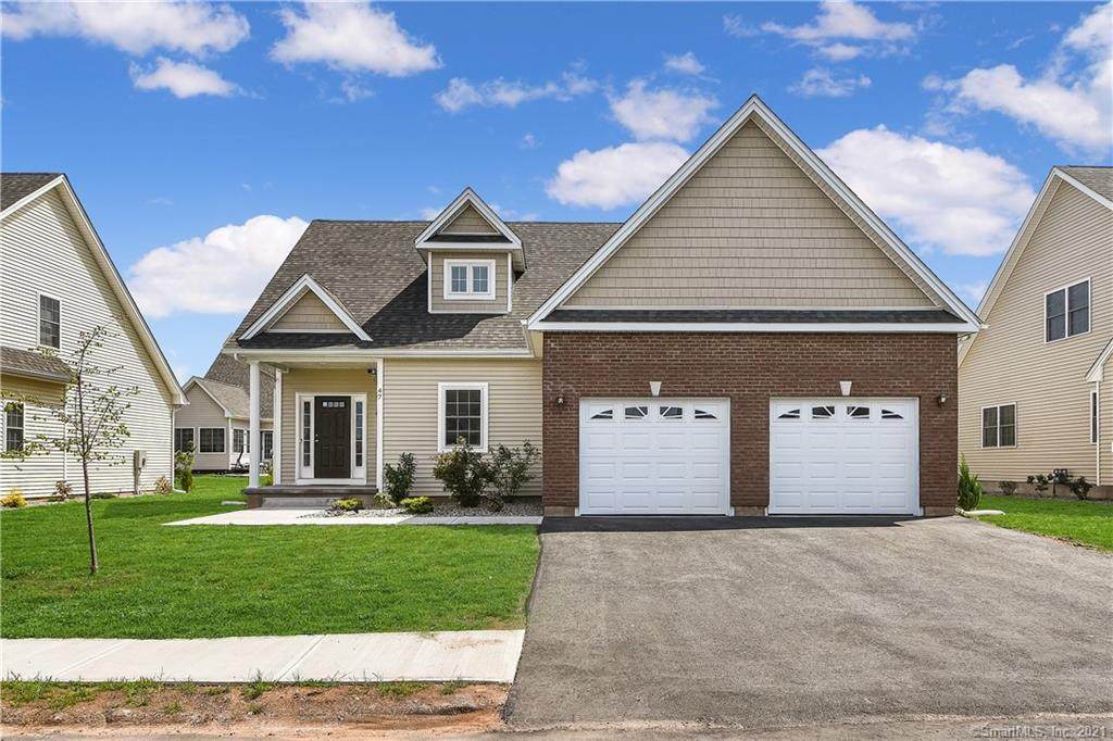 47 Windermere Village Road - Photo 1