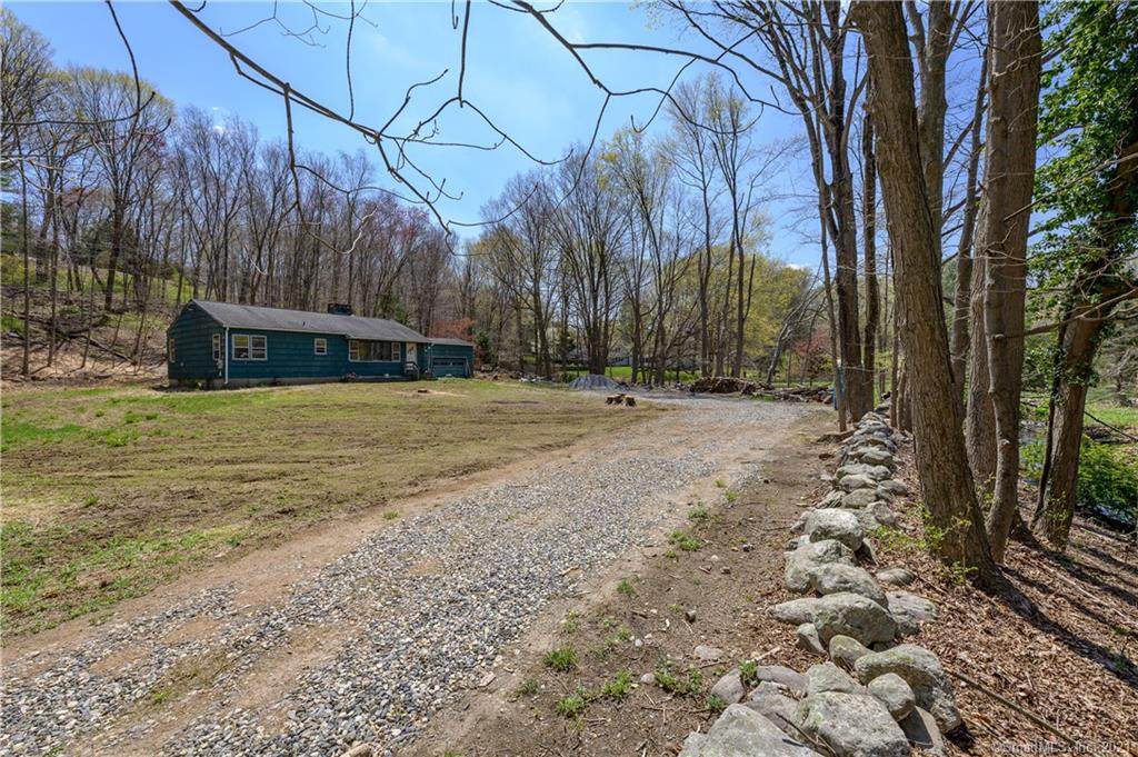 10 Wagon Wheel Lane - Photo 1