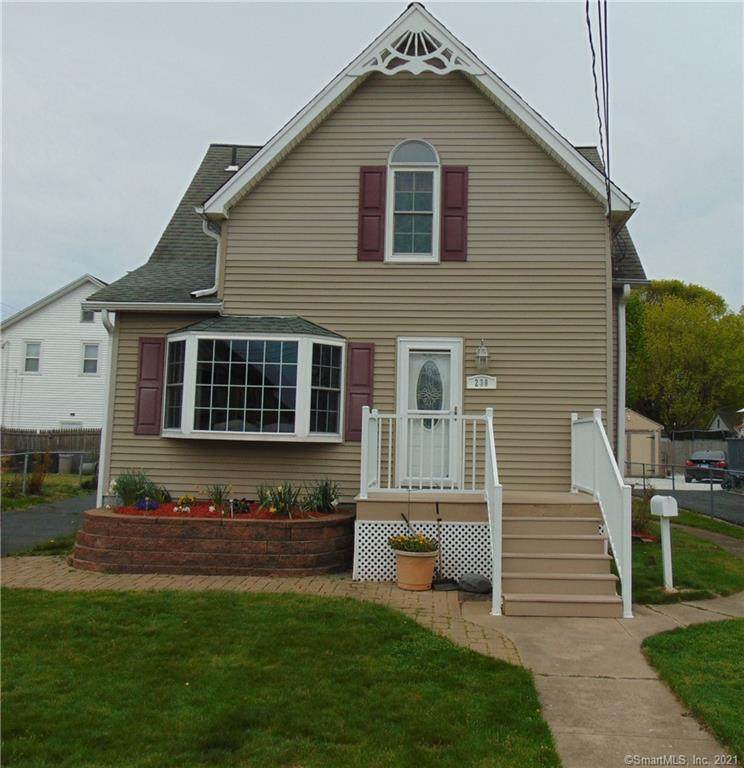 238 Peck Avenue - Photo 1