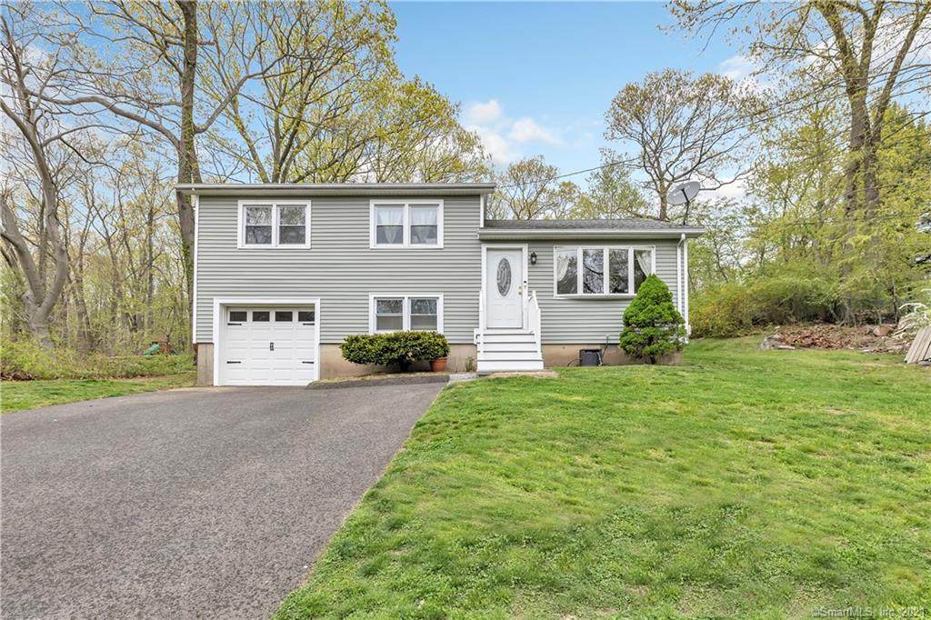51 Sunset Drive - Photo 1