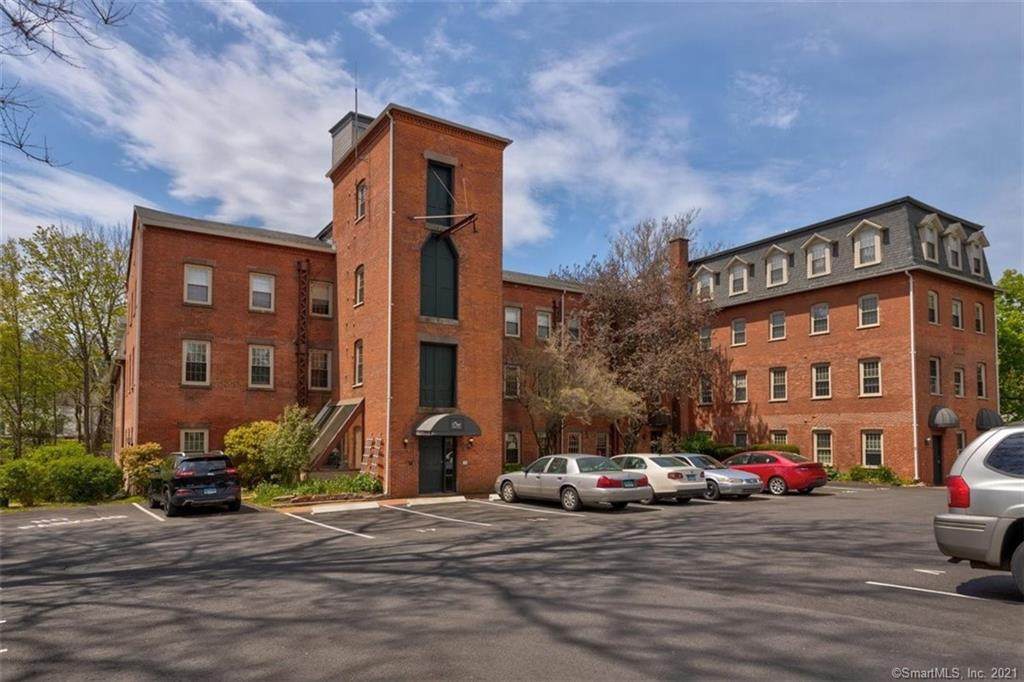 1 Russell Street - Photo 1