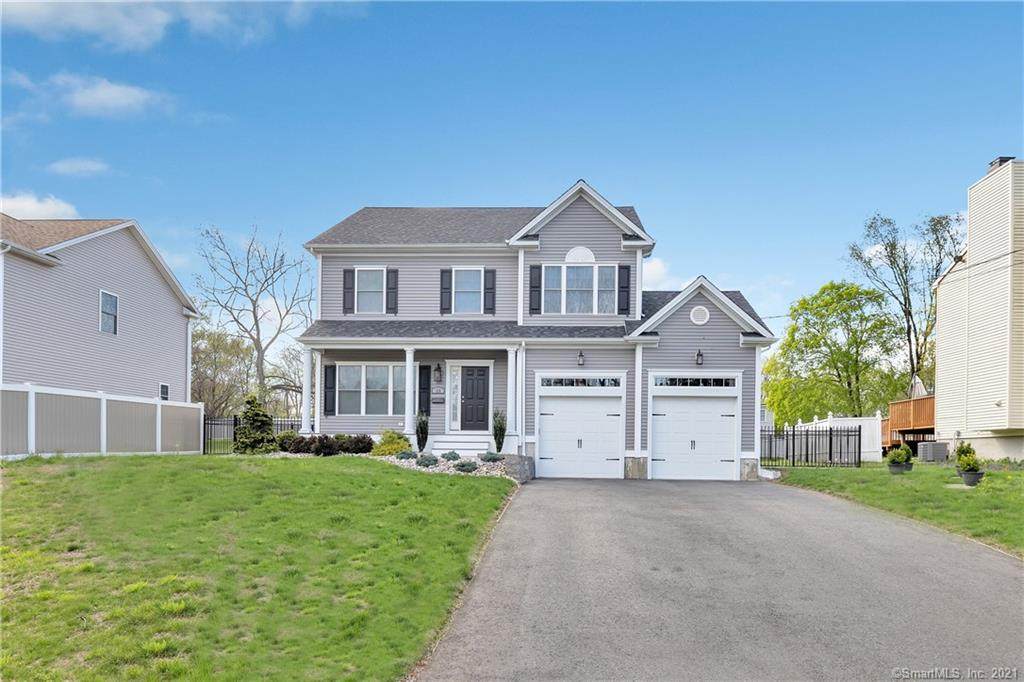 115 Arcadia Avenue - Photo 1
