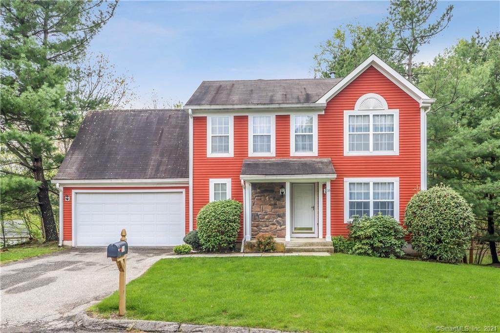 33 Indian Hill Road - Photo 1