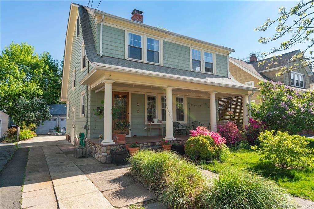 105 Ardmore Street - Photo 1