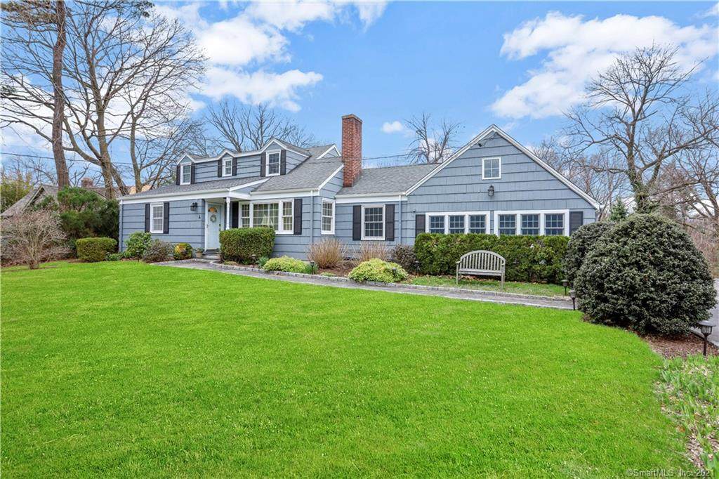 4 Charter Oak Lane - Photo 1