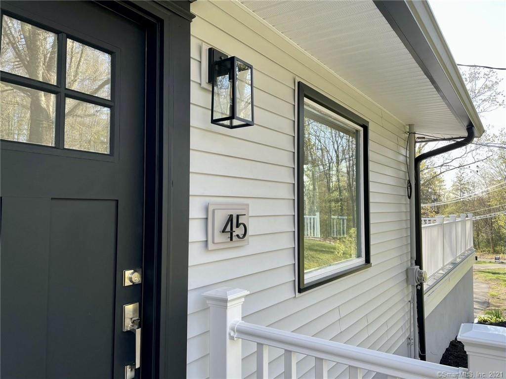 45 Pinesbridge Road - Photo 1