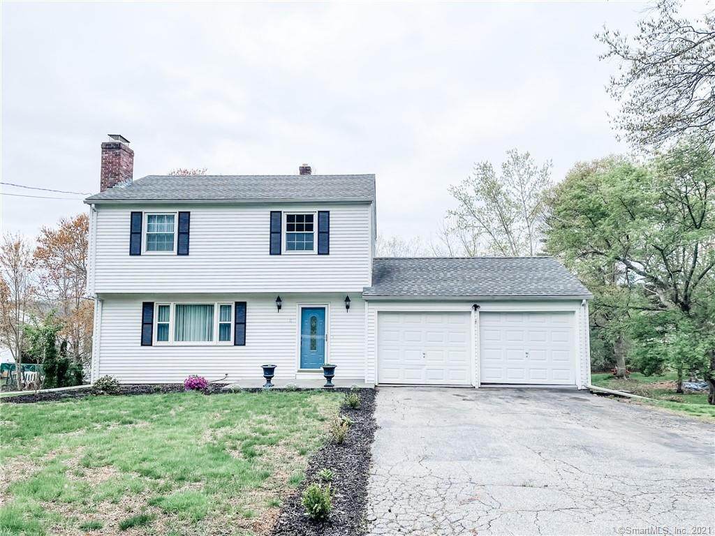11 Charlton Avenue - Photo 1