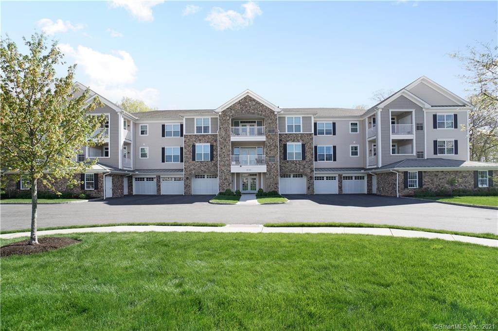 821 Brookside Court - Photo 1