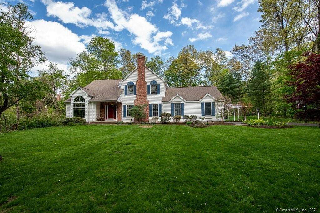 73 Masters Drive - Photo 1