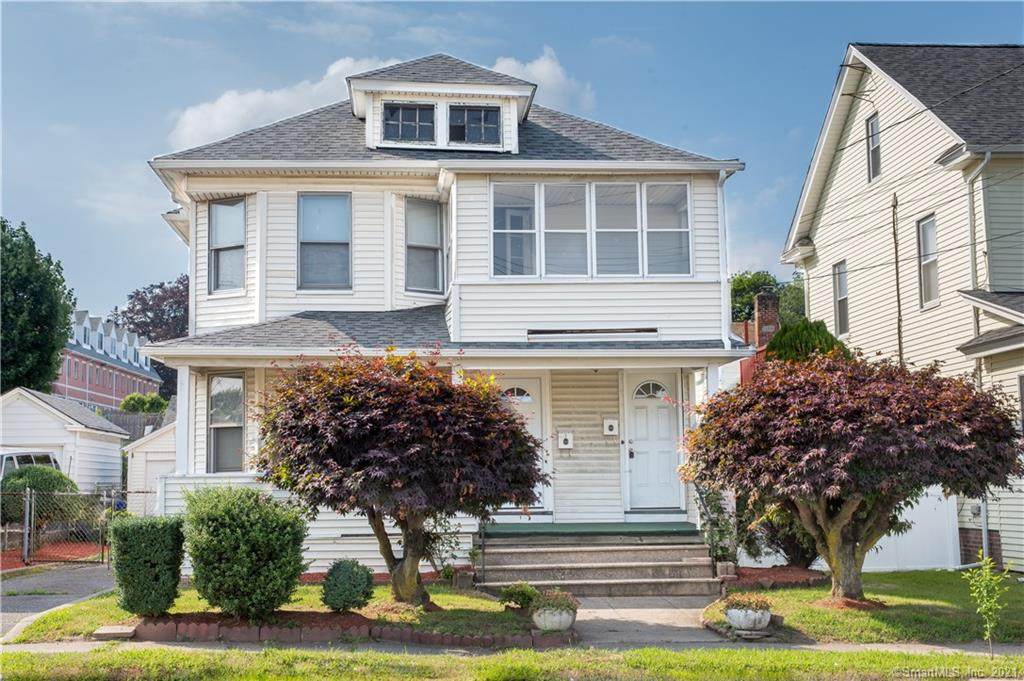 484 Summit Street - Photo 1