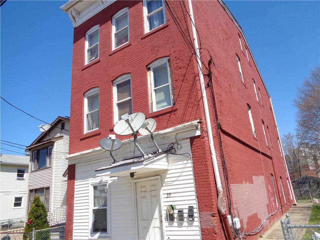 39 Hallock Street - Photo 1
