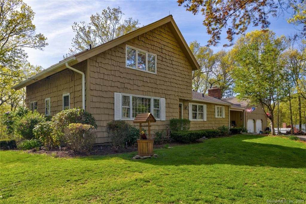 42 Oakcliff Road - Photo 1