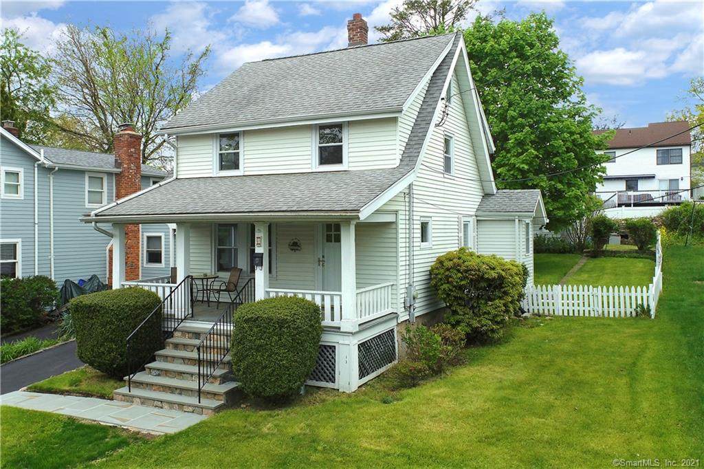 61 Saint Charles Avenue - Photo 1