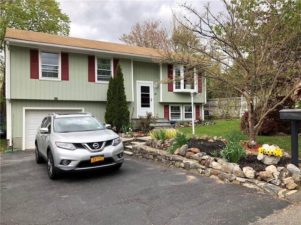 28 Carriage Drive - Photo 1