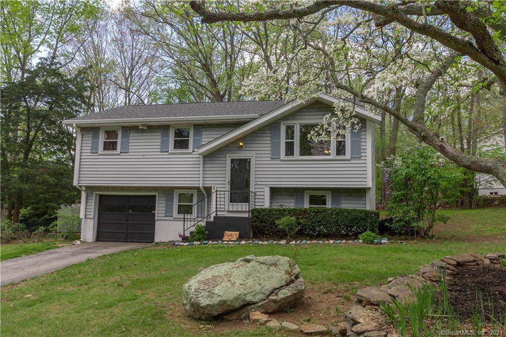 6 Deerbrook Road - Photo 1