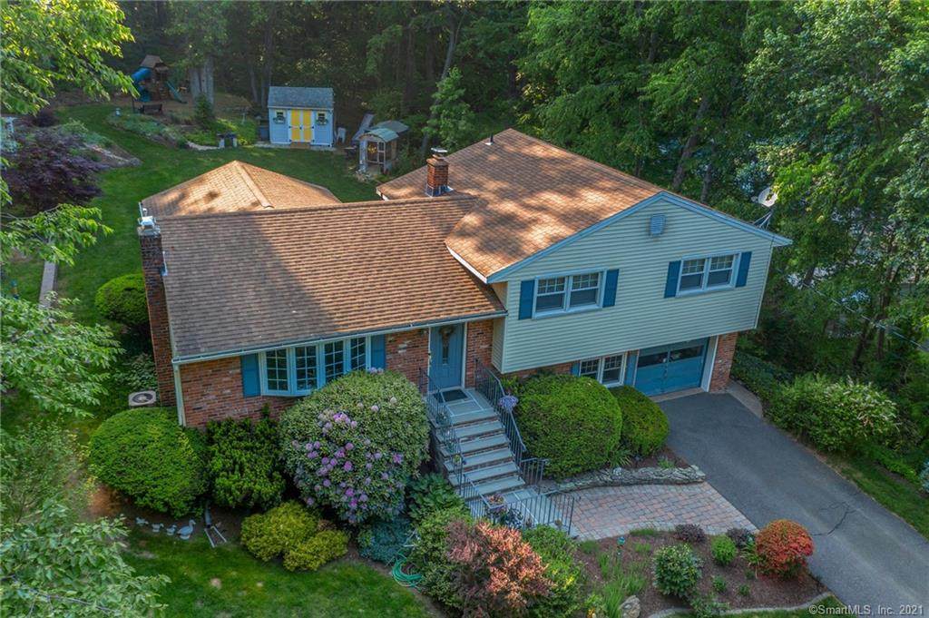 17 Nancy Mae Avenue - Photo 1