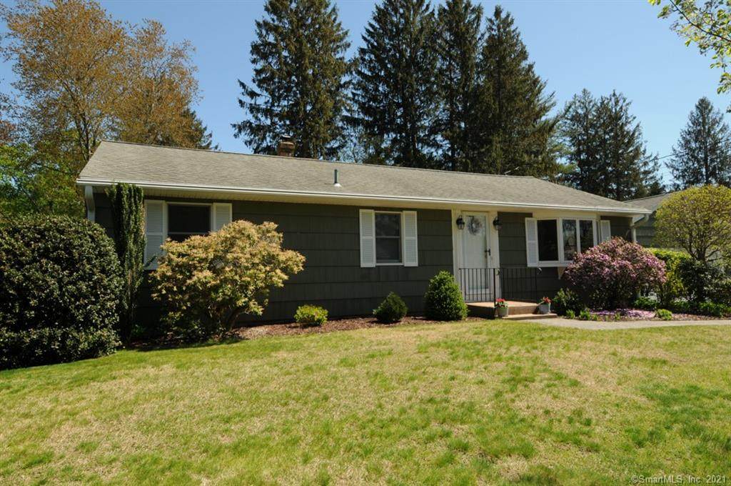 20 Maxwell Drive - Photo 1