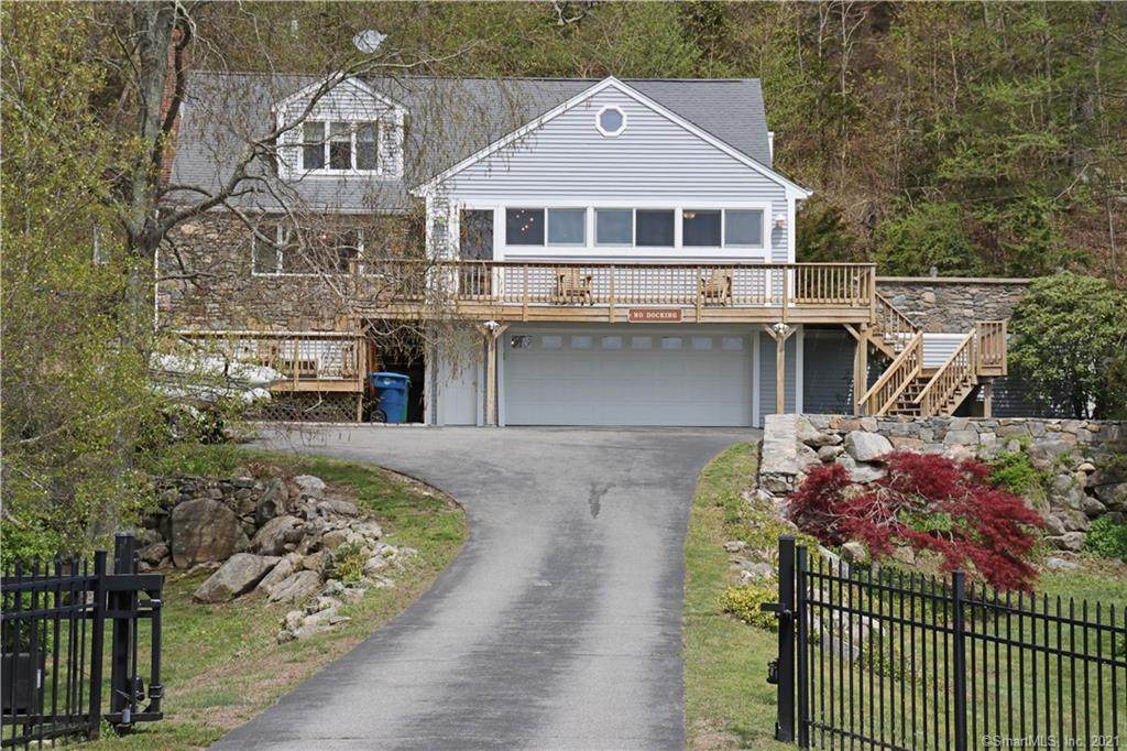 161 Niantic River Road - Photo 1