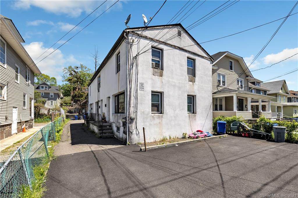 86 Woodward Avenue - Photo 1