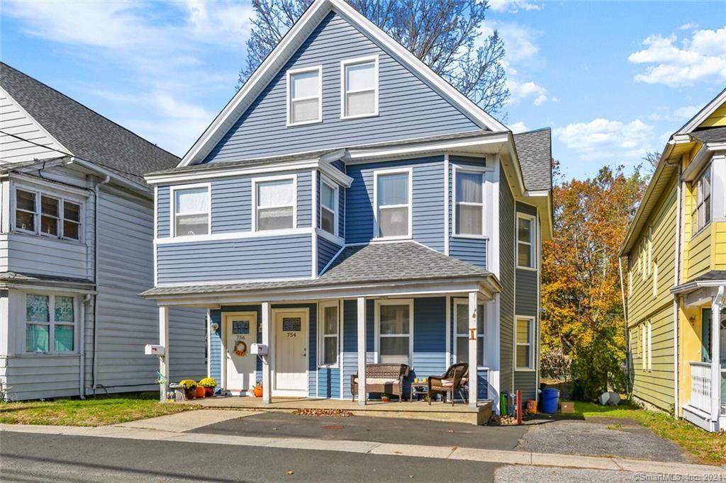 754 Stratford Avenue - Photo 1