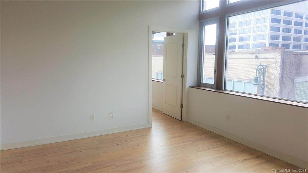 804 Chapel Street - Photo 1
