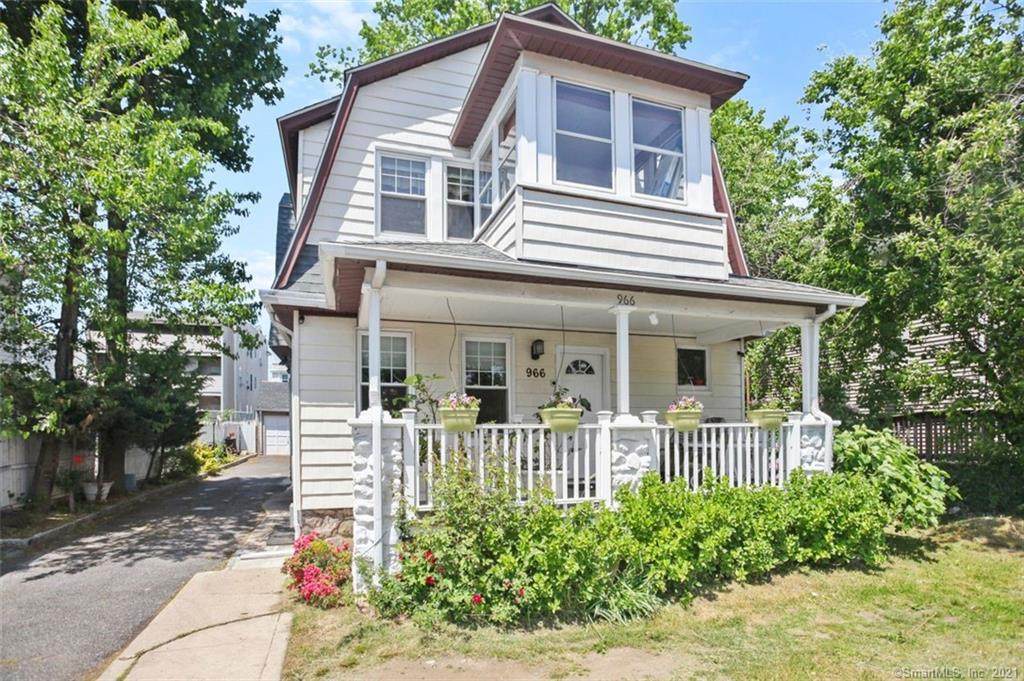 966 Main Street - Photo 1