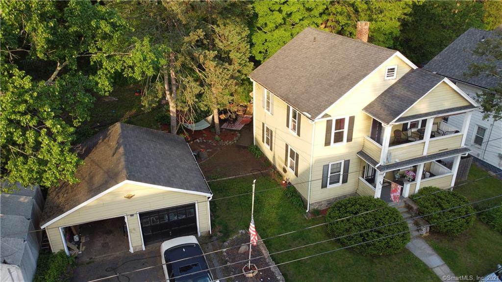 123 Golden Hill Street - Photo 1
