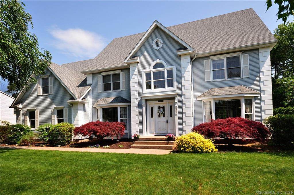16 Pierce Boulevard - Photo 1