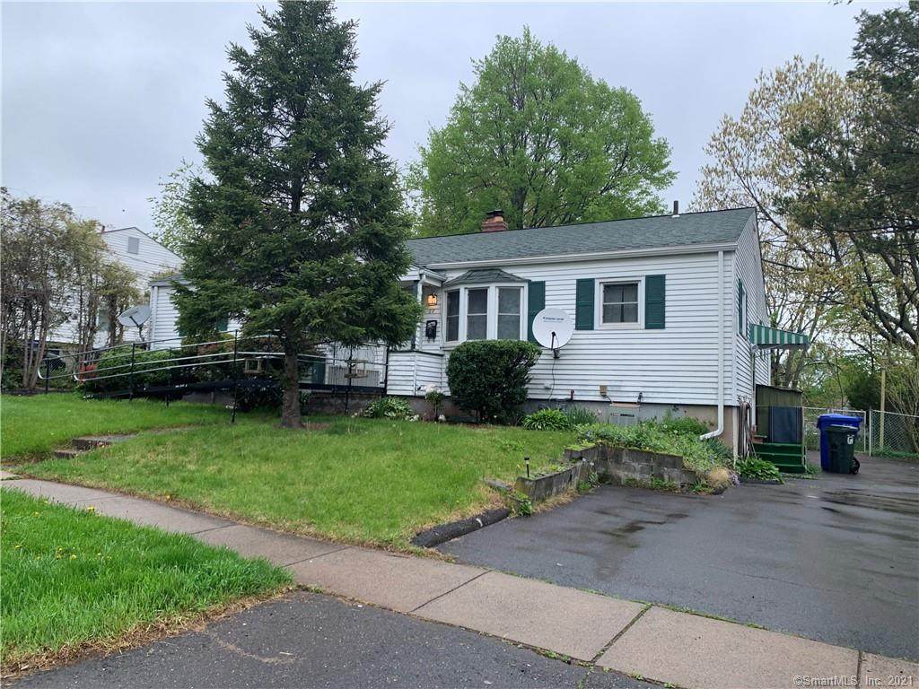 68 7th Street - Photo 1