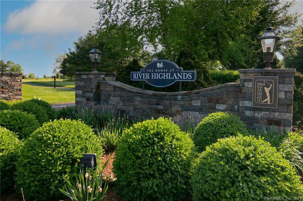 13 Highland Green - Photo 1