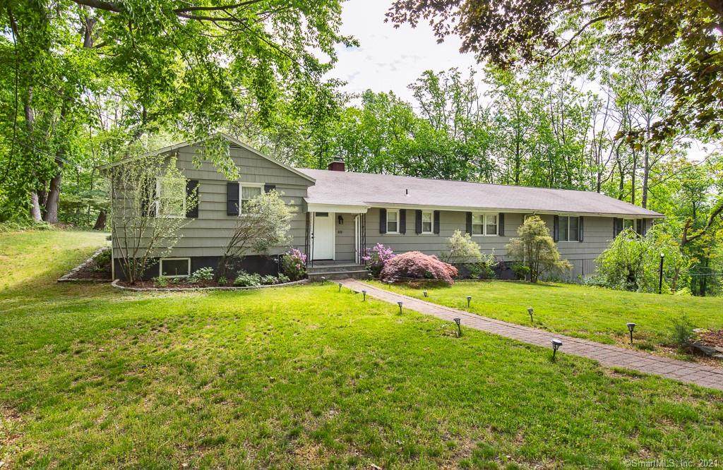 655 Lakeview Road - Photo 1