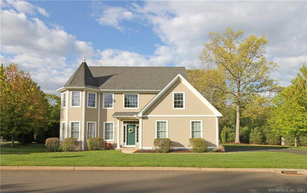 100 Victoria Drive - Photo 1