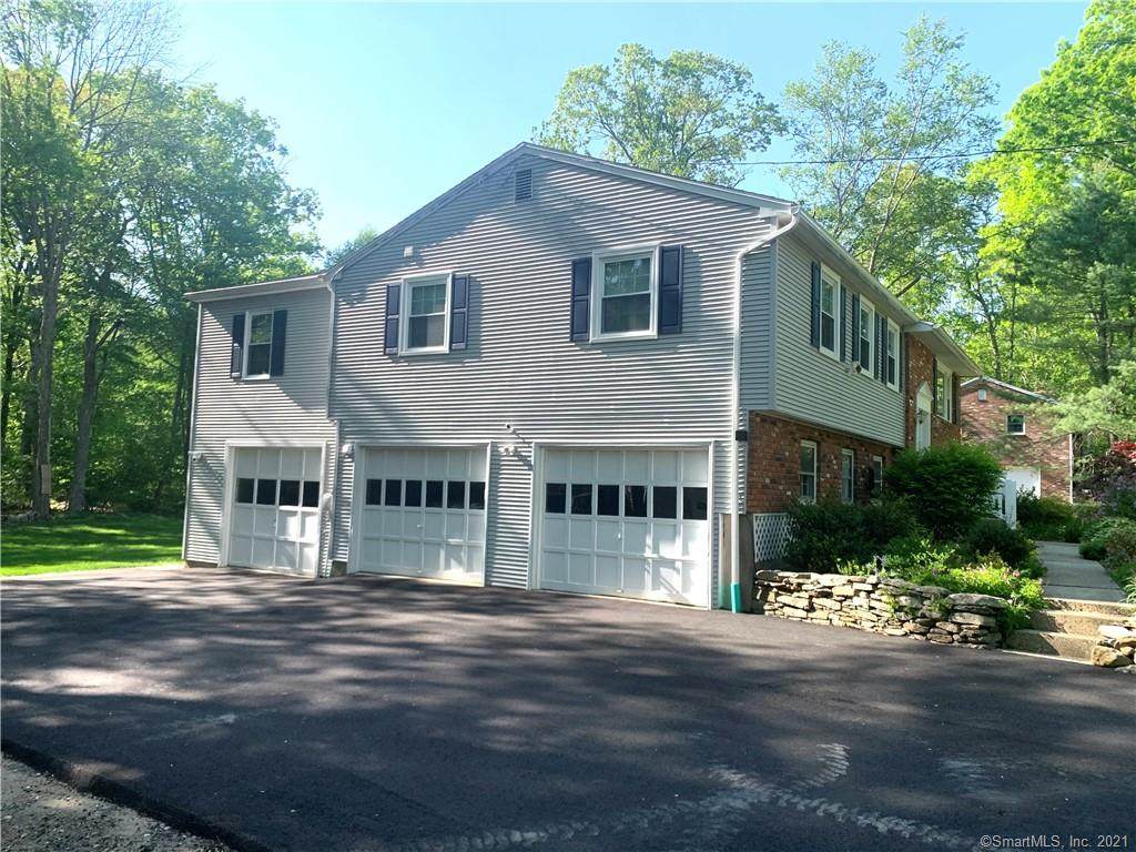 73 Roberts Road - Photo 1