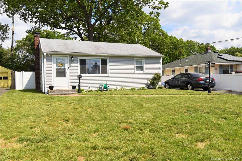251 Pershing Avenue - Photo 1