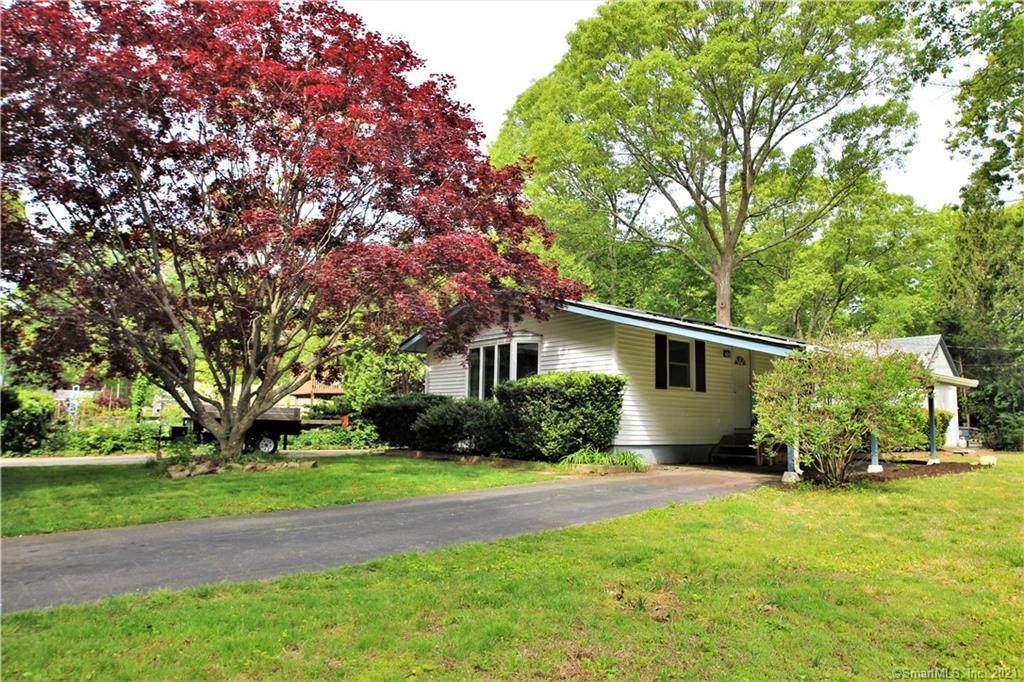 38 White Birch Circle - Photo 1