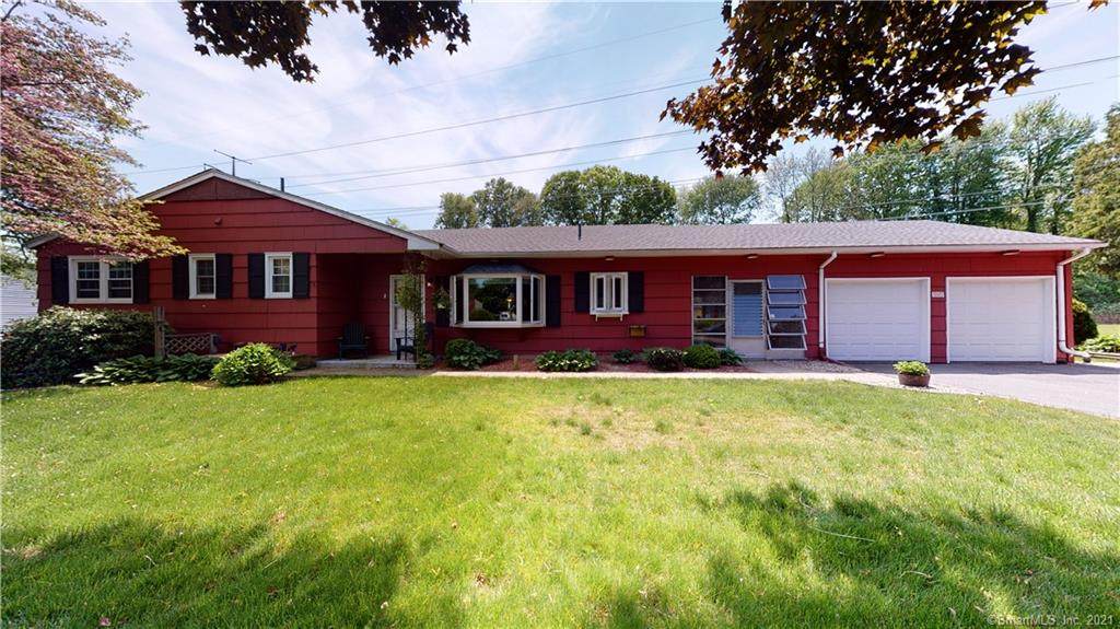 11 Hampton Lane - Photo 1