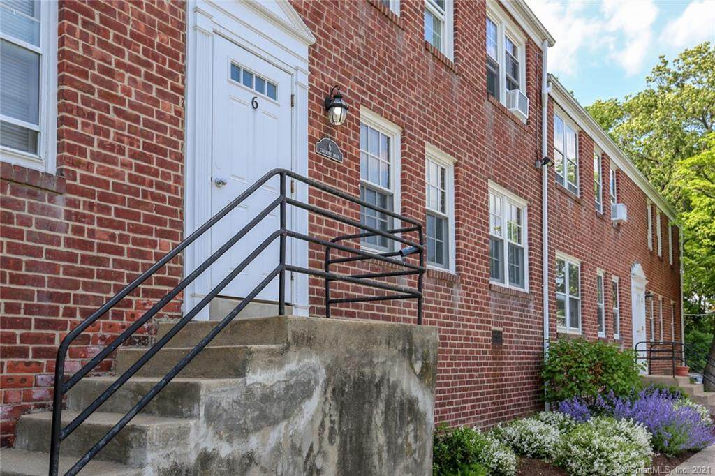 6 Clarmore Drive - Photo 1