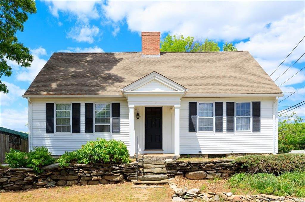 215 Tracy Road - Photo 1
