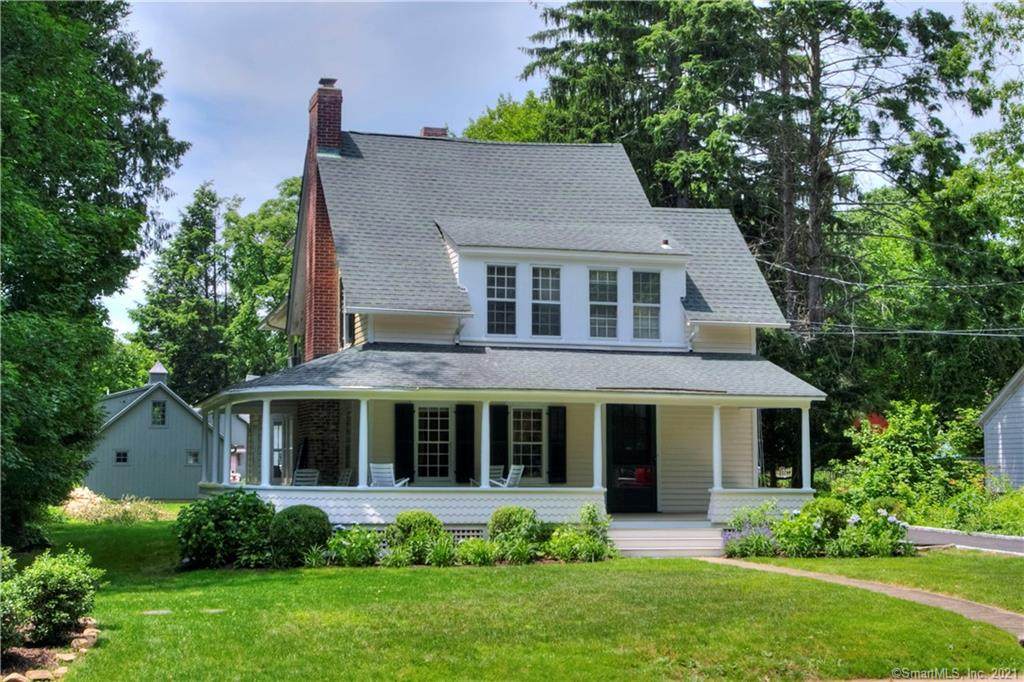 53 Kings Highway - Photo 1