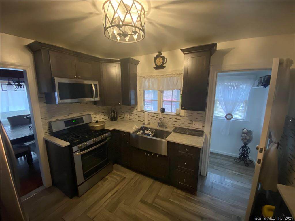 6 Paradise Avenue - Photo 1