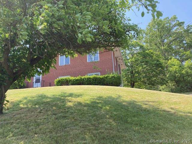 86 Botsford Street - Photo 1